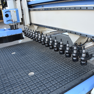 Máquina enrutadora CNC 1325 husillo para máquina de fabricación de puertas ATC lineal con 16 piezas de portaherramientas ISO30 - Product Image 1