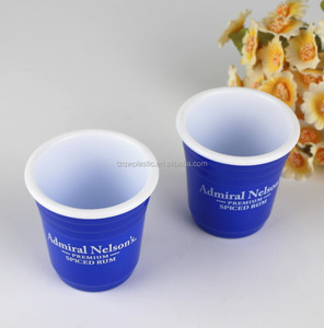 2オンスミニショットグラスパーティーカップ、ミニチュアビールポンプラスチックカップ
