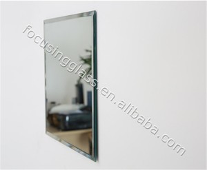 自定义形状和尺寸钢化彩色玻璃镜面 - Product Image 4