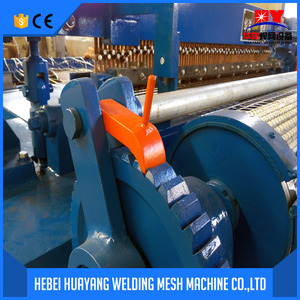 Hebei Huanghua Huayang <strong>Automatic</strong> Steel <strong>GI</strong> <strong>Wire</strong> <strong>Welded</strong> <strong>Mesh</strong> <strong>Machine</strong>