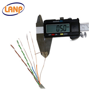 裸实心铜BC CU 24AWG 0.51毫米1000英尺<span class=keywords><strong>UTP</strong></span> 5e类电缆闭路电视卷线盒闭路电视引线