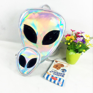 Yeni Kore moda çanta şeker renk lazer şeffaf lazer sırt çantası alien büyük göz üçgen şekilli rahat çanta
