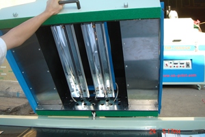 Máy sấy <span class=keywords><strong>UV</strong></span> bề mặt phẳng, máy sấy sơn <span class=keywords><strong>UV</strong></span> với chiều rộng sấy 700mm, máy sấy <span class=keywords><strong>UV</strong></span> cho sàn gỗ - Product Image 3