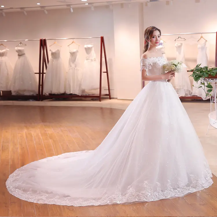 2018 verão nova moda frisada branco renda vestido de casamento com cauda longa
