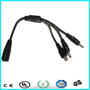 CCTV Üç Yollu 5.5*2.1 MM bir Kadın Üç Erkek <span class=keywords><strong>12</strong></span> <span class=keywords><strong>V</strong></span> DC Güç Splitter Kablo