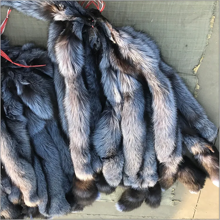Hot sale Natural color wholesale Silver Fox Fur skin Fur Fox skins with factory price