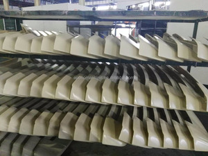 Máquina de moldeo por soplado de plástico para parachoques de coche