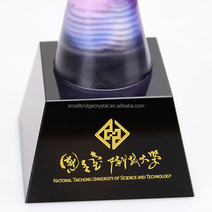 Wholesale New Design Customized Beautiful Eagle Liuli K9 Crystal Trophy and Souvenir <strong>Award</strong> - Product Image 6