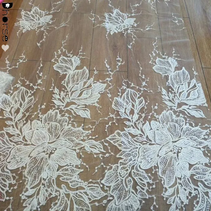 New design fancy french floral wedding white bridal lace fabric with sequins