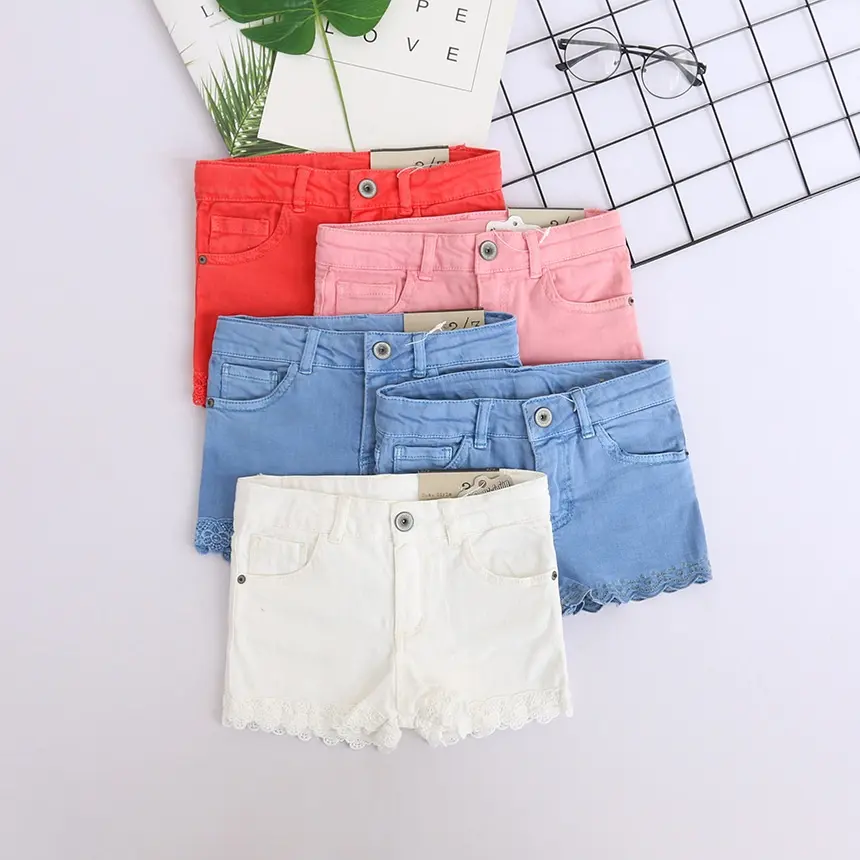 I bambini shorts in denim per le ragazze dei bicchierini bianco blu del bambino del bambino del ricamo di abbigliamento boutique di vestiti dei bambini all'ingrosso lotti