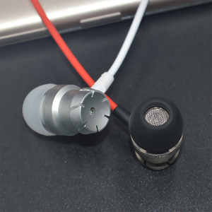 חכם טלפון נייד 3.5mm תקע מתכת באוזן wired אוזניות אוזניות מיקרופון סטריאו מפעל מותאם אישית
