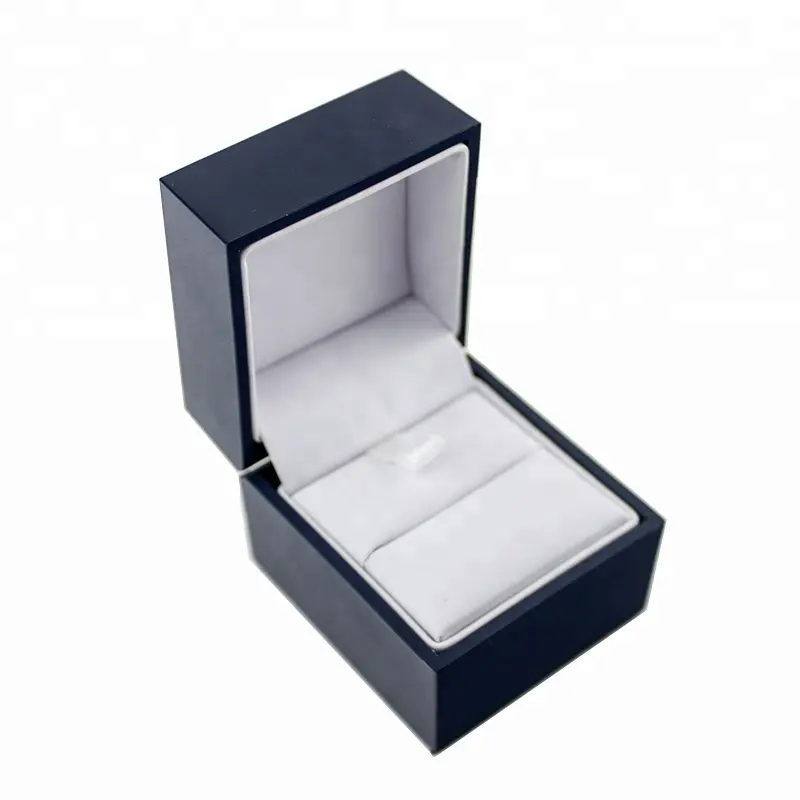 Benutzer definierte Luxus PU Leder Ring Schmuck Verpackung Box Klappdeckel Ehering Aufbewahrung sbox Emballages Kartons Kunststoff Material