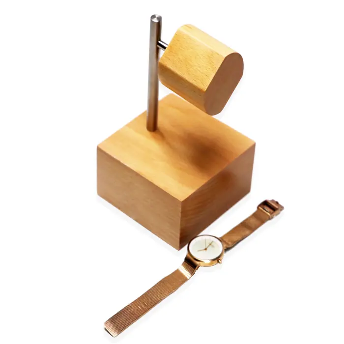 Présentoir personnalisé en bois et métal de couleur champagne, pour montres, bracelet au poignet