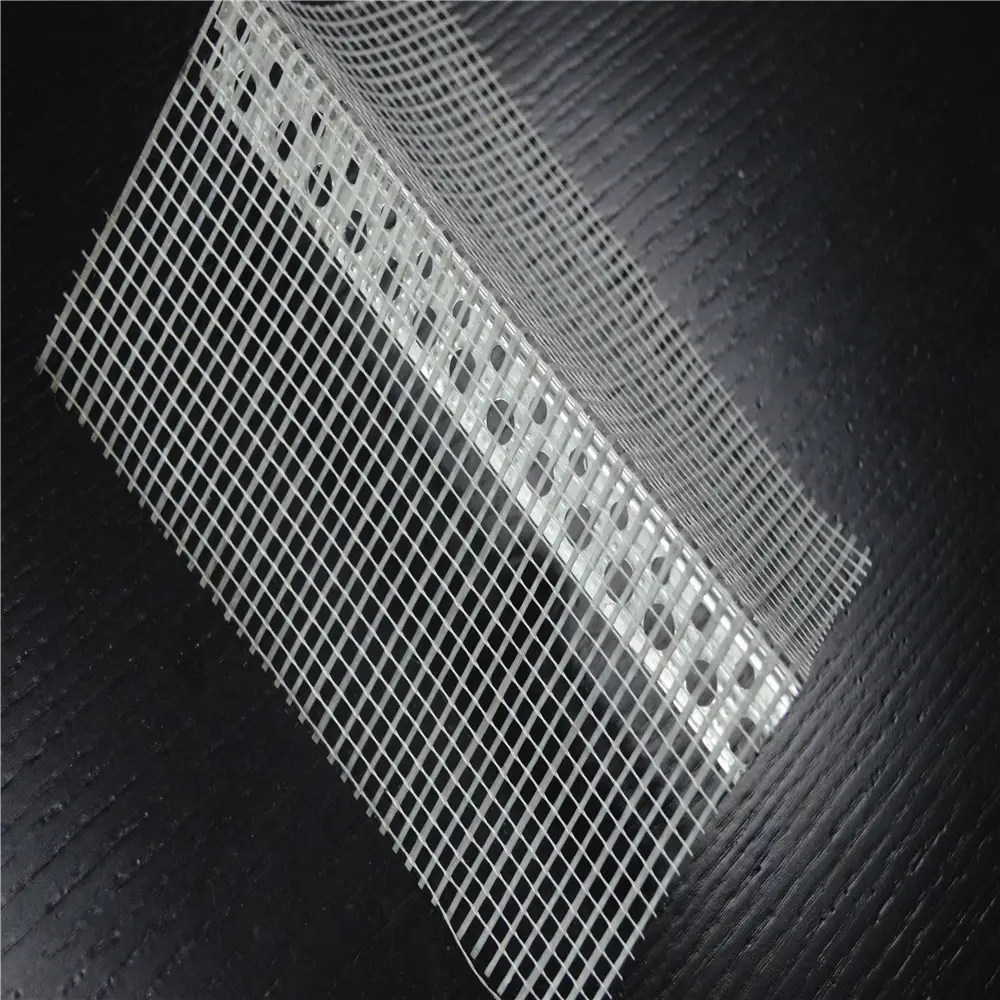 Espana perforado de aluminio del grano de la esquina con malla de fibra de vidrio