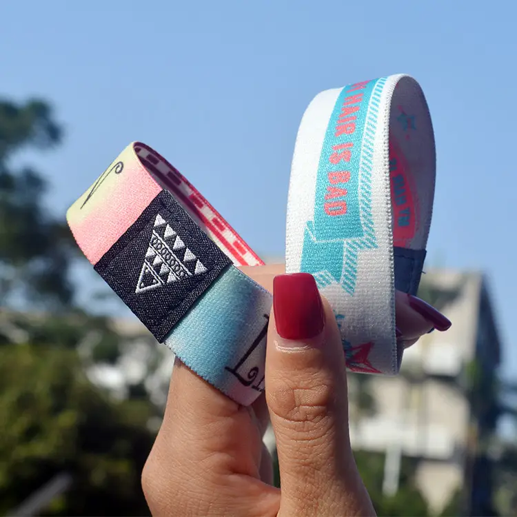 सस्ते कस्टम पॉलिएस्टर कंगन फैशन लोचदार कलाई बैंड/बुना एनएफसी Wristband