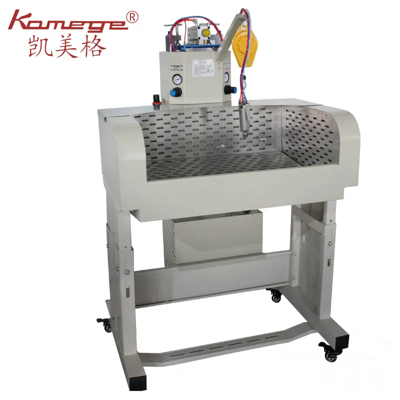 Kamege XD-811F चमड़े के उत्पादन गोंद एयरोसोल चिपकने Shoesmaking स्प्रे बंदूक टेबल के लिए मशीन का मार्गदर्शन स्प्रेयर