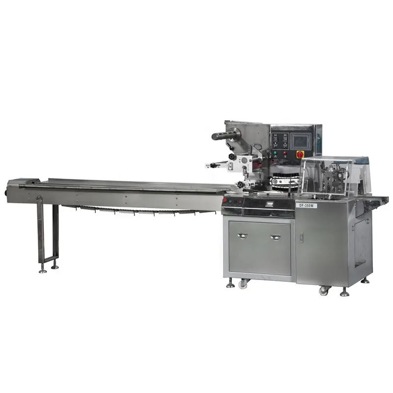 Automatic fabric roll packing machine
