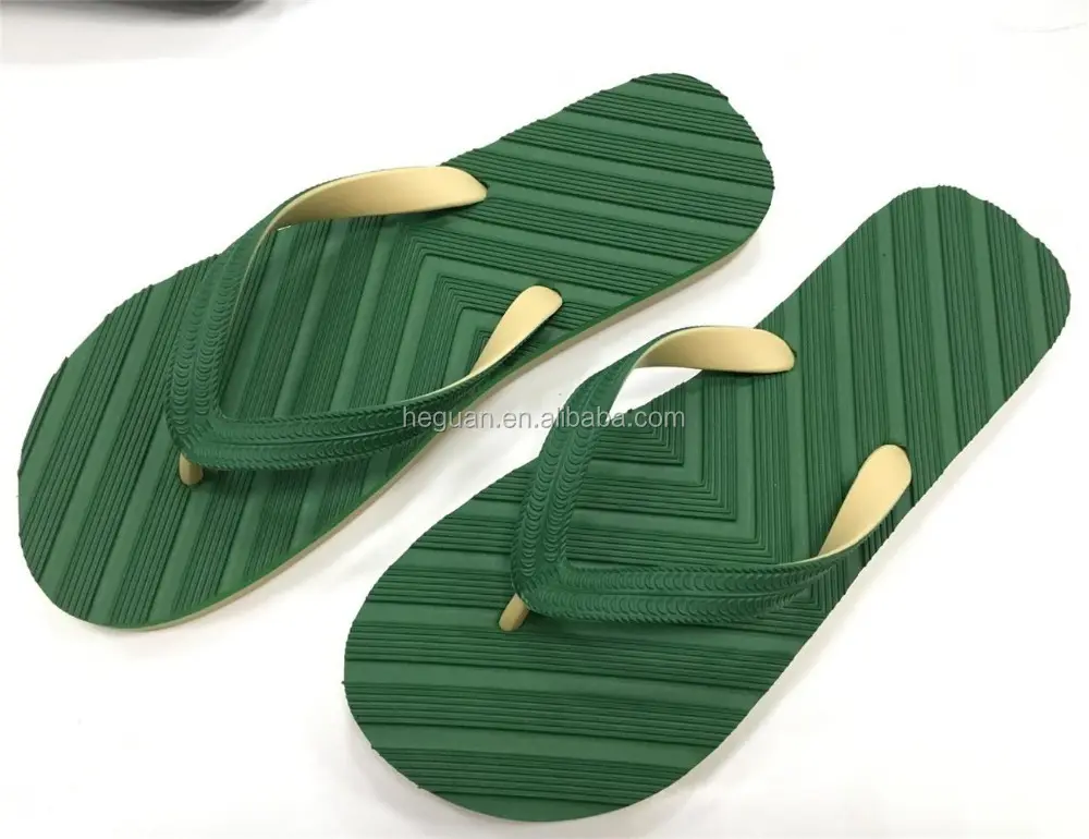 new design hot sale anti-slip good quality men's handsome double color sole and double color strap PE beach flip flop