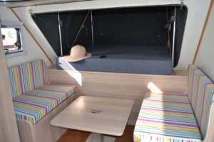 China Manufacturer OEM Travel Teardrop <strong>Caravan</strong> for Sale - Product Image 5
