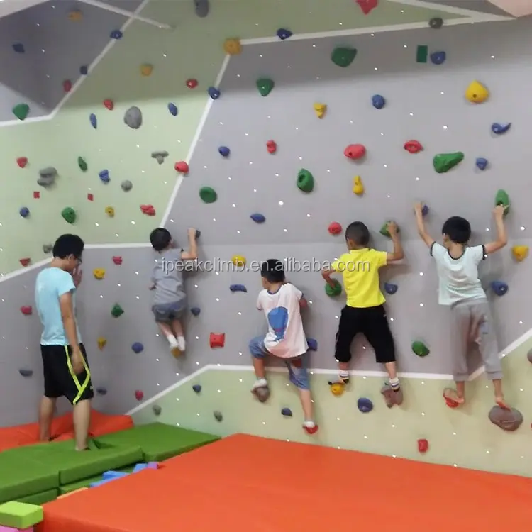Grande divertimento con qualità affidabile! Vendita caldo su misura per bambini di roccia parete di arrampicata