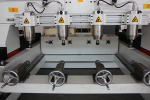 Superstar <strong>4</strong> Heads 3d <strong>4</strong> <strong>Axis</strong> Multi Spindles <strong>CNC</strong> <strong>Router</strong> with Rotary - Product Image 3