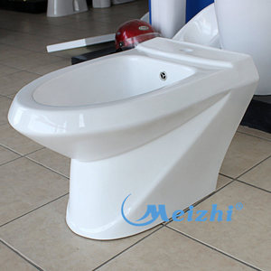 Yeni banyo kadınlar seramik olmayan elektrikli klozet taharetliği