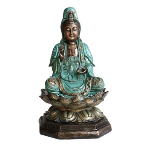 蓮の玉座に観音仏像が座っているアジアンスタイルの樹脂石粉瞑想 - Product Image 1