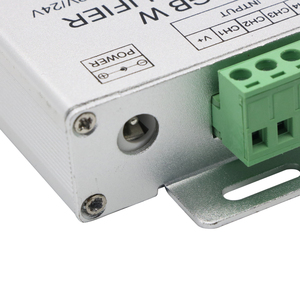 DC12/24V RGBW LED Strip Power Repeater Console Controller Salida de 4 canales 24A Amplificador con control remoto 6A - Product Image 6