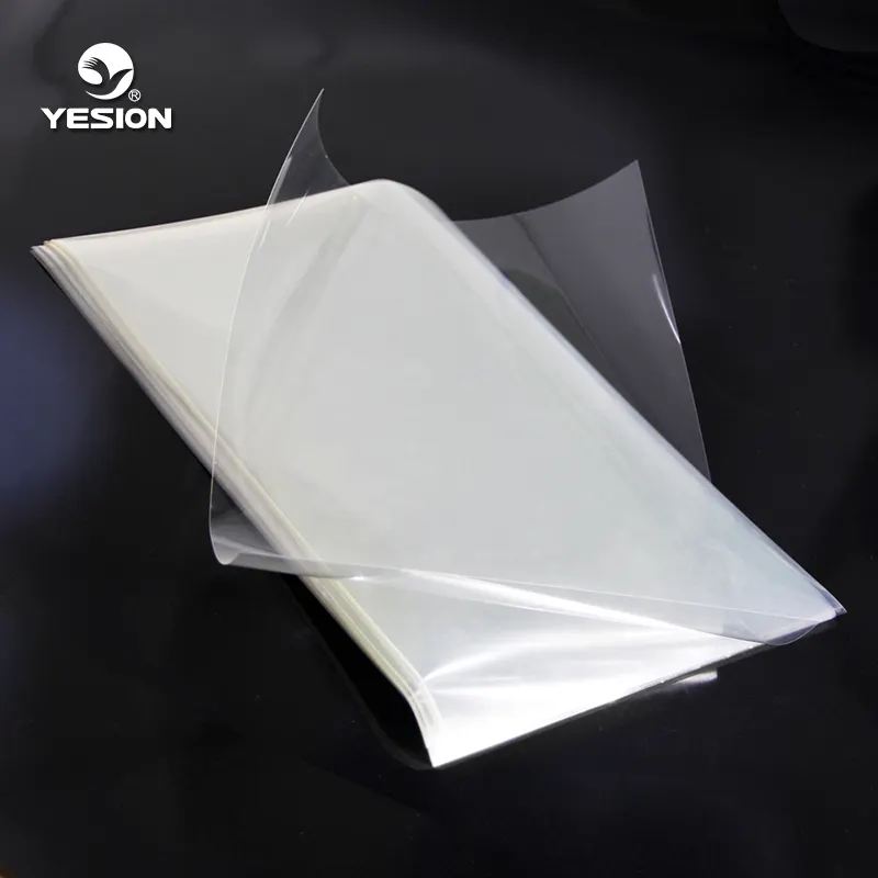 चादरें निविड़ अंधकार पारदर्शी पीईटी स्टीकर कागज प्रिंट करने योग्य है Vinyl इंकजेट प्रिंटर के लिए