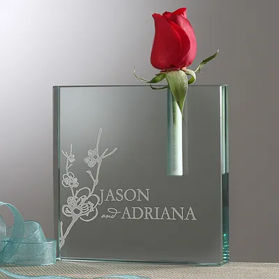 wedding favors glass bud vase with custom engraving for table decor keepsake favors