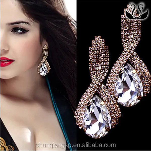 China Wholesale Jewelry Fashion Huggie Earrings Fancy Earrings For Party Girls Diamond Earrings