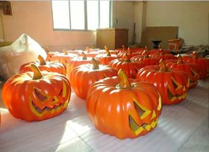 大きなクリスマスデコレーションガラス繊維カボチャ装飾ハロウィーンの休日パーティー用品