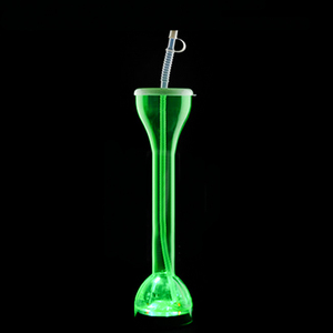 派对产品 LED 闪烁杯点亮啤酒场玻璃与稻草