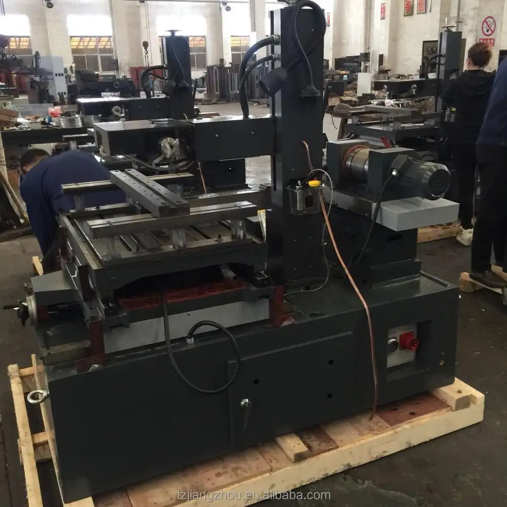 Autocut yazılım cnc edm tel kesme makinesi DK7720