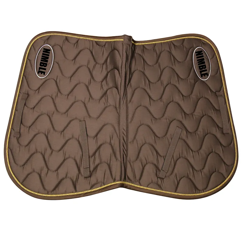 Brown Western Trail Riding Saddle Pad Horse Tack with Polycotton and Polyester Filling Features Fabric Lining Fleece Coating