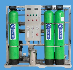 小型商业 1000lph 2000 lph ro 饮用水净化处理过滤系统在巴基斯坦的工厂成本