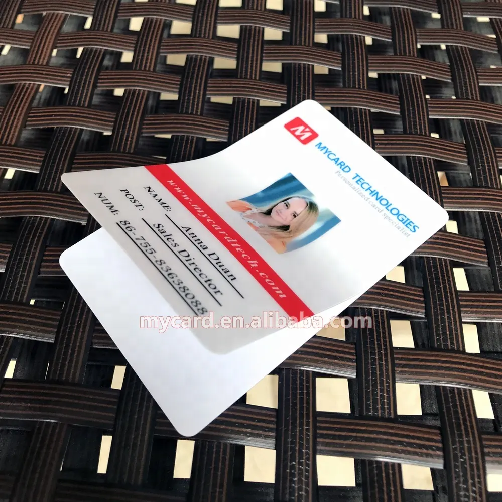 بطاقة هوية بطباعة مخصصة ذاتية اللصق بطاقة صورة NFC PVC لتحكم في الوصول بطاقة RFID القريبة