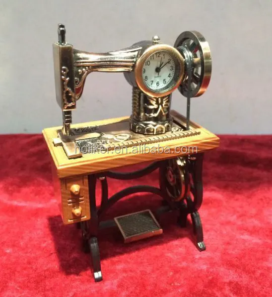 شكل خاص ماكينة خياطة الجدول العتيقة المعادن على مدار الساعة