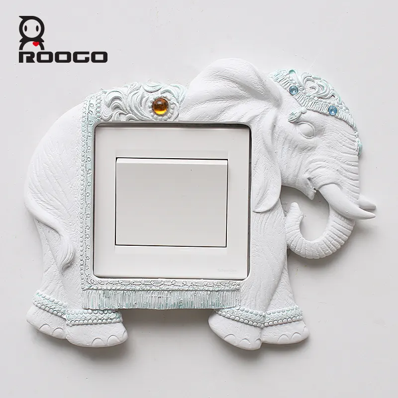 Resina ROOGO Design Semplice Bianco Puro Fortunato Elephant Thai Quadrato Stile Interruttore Della Luce Della Parete Della Decalcomania Decor