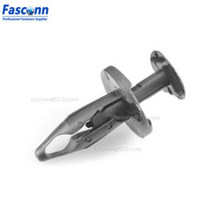 Fit GM 21077123 Saturn Tekerlek Açma Kalıplama İtme Tipi Tespit 1991-On, tekerlek kemer perçin, oto Bağlantı Elemanları ve Klip