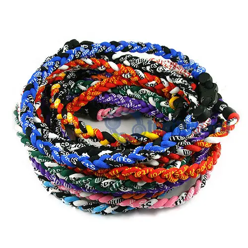 3 corde Tressé Tornade Titane Sport Collier de Base-Ball