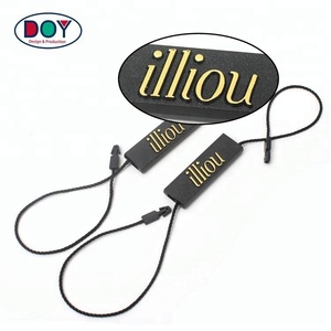 Etiquetas de plástico ABS para ropa, Clips de cuerda de nailon con Logo en relieve con impresión de lámina dorada personalizada