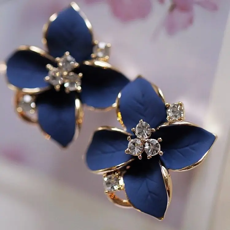 2018 nuevo elegante exquisito azul noble flor señoras de color oro de diamantes de imitación pendientes piercing pendientes de clip pendientes largos aretes pendientes de las mujeres