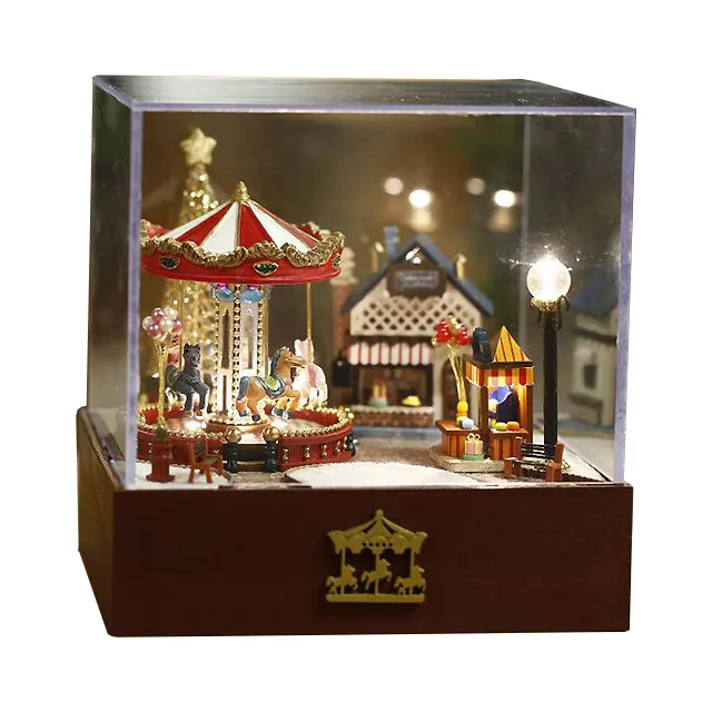 กล่องดนตรีม้าหมุนแบบหมุนทำจากเรซินคริสต์มาสกล่องดนตรีรูปลูกโลกหิมะสำหรับตกแต่งในร่ม