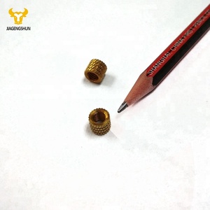 Dado per inserti in ottone con zigrinatura su misura lavorato a macchina da filo in acciaio inossidabile tipo EDM - Product Image 2