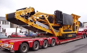 Factory Wholesale Rock Mounted Stone <strong>Nakayama</strong> Price Jaw Impact Crushing Station Plant &amp;Screening Crawler Mobile Crusher