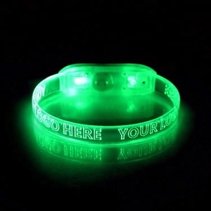 Beliebte Event & Party Supplies LED Leucht Armband Led Leuchten Armband TZ-W230M