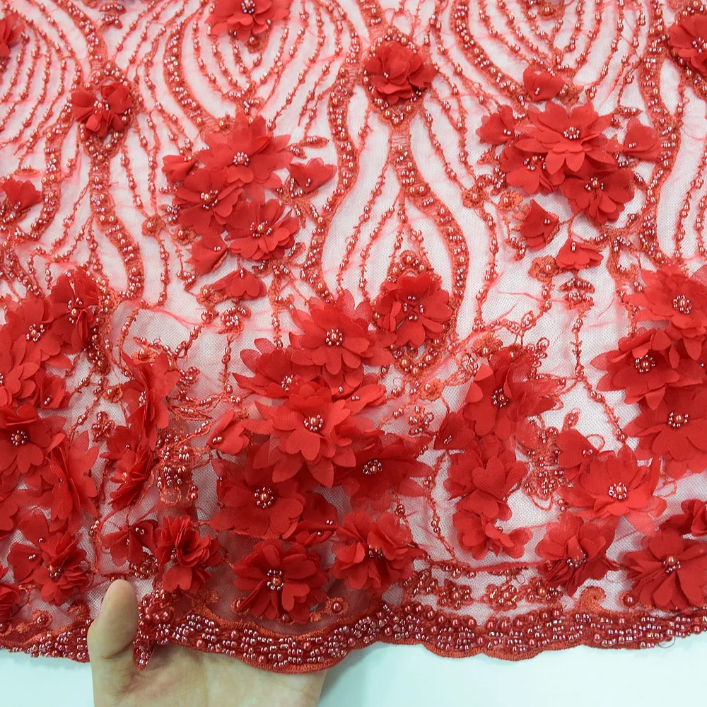 Haut de gamme français fait main dentelle perlée avec 3d fleur de mariée rouge dentelle tissu tulle pour mariage HY0830-1
