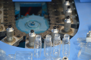 Semi Automatic 1000b/h Small <strong>Plastic</strong> Bottle <strong>Blow</strong> <strong>Molding</strong> <strong>Machine</strong>