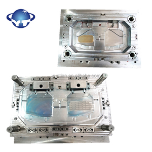 New <strong>Design</strong> Plastic Mold Injection <strong>Auto</strong> Parts for Car Deflector Parts <strong>Mould</strong>